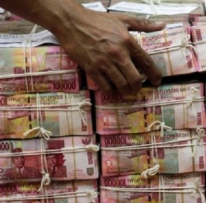 rupiah-pagi-ini-dibuka-pada-level-rp12-161-per-usd-Kyqn1Mnu9Q