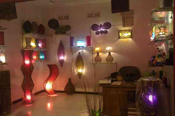 Warga Ceko Kepincut Furnitur Indonesia
