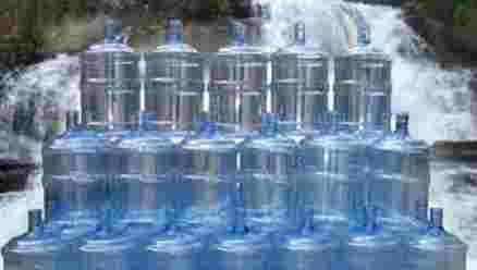 Pengusaha Malaysia Tertarik Bisnis Air Minum di Kampar
