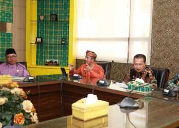 Plh Sekda Siak Buka Sosialisasi Layanan Administrasi Hukum Umum (AHU) Dorong Legalitas Usaha Pelaku UMKM di Kabupaten Siak