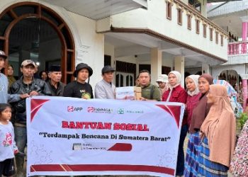 PT Indah Kiat Pulp & Paper Bersama PT Arara Abadi Salurkan Bantuan untuk Korban Banjir di Sumatera Barat