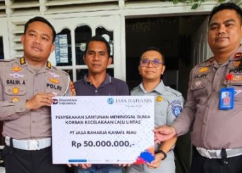 Jasa Raharja Riau Serahkan Santunan Korban Tabrak Sp.Motor Ngebut Di Pekanbaru