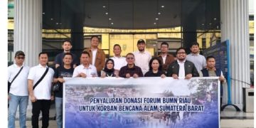 Bersama Forum BUMN Riau Jasa Raharja Kunjungi dan Bagikan Bantuan Korban Banjir di Agam Sumbar