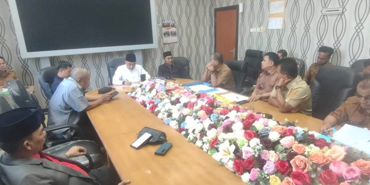 Komisi II DPRD Kampar Dorong Penyaluran Bansos Tepat Sasaran Lewat RDP dengan Dinsos
