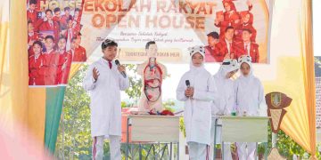 Jhony Charles Buka Open House SR Terintegrasi 11 Rohil, Tegaskan Komitmen Pemkab Cetak Generasi Berkarakter
